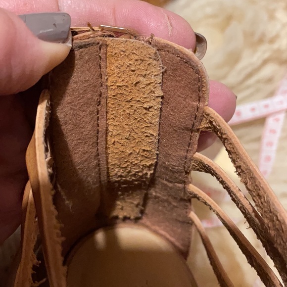 Ecote leather gladiator sandals - Picture 10 of 12